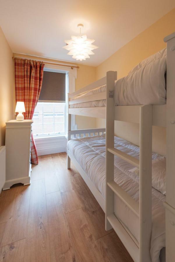 Diamond House Apartments Лондондерри Экстерьер фото